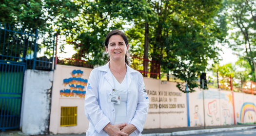 A physician is standing on a street in São Paulo A Brazilian physician working in the field of cardiovascular disease is standing on a street in São Paulo